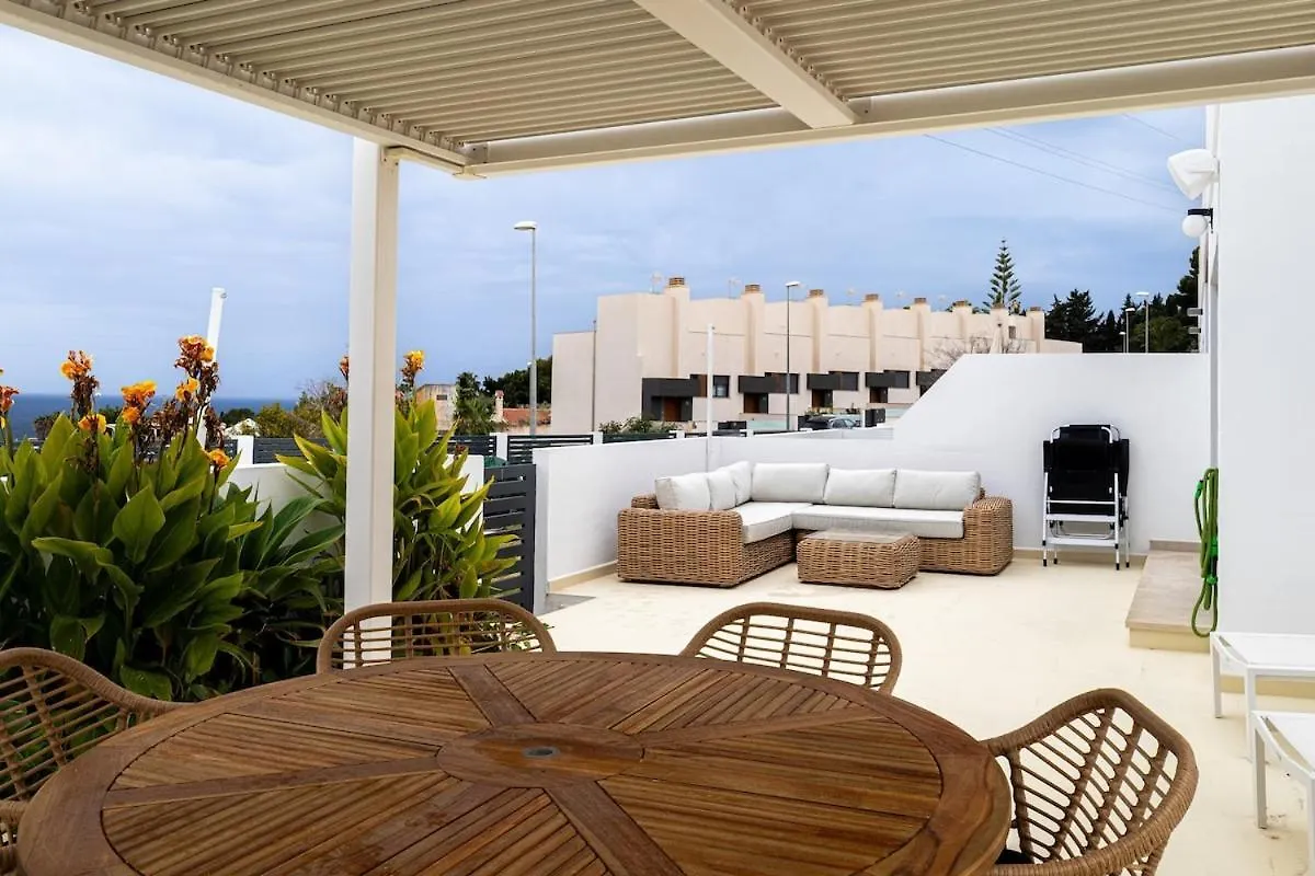 Aloe, 3 Bedroom Townhouse Nerja Holiday home